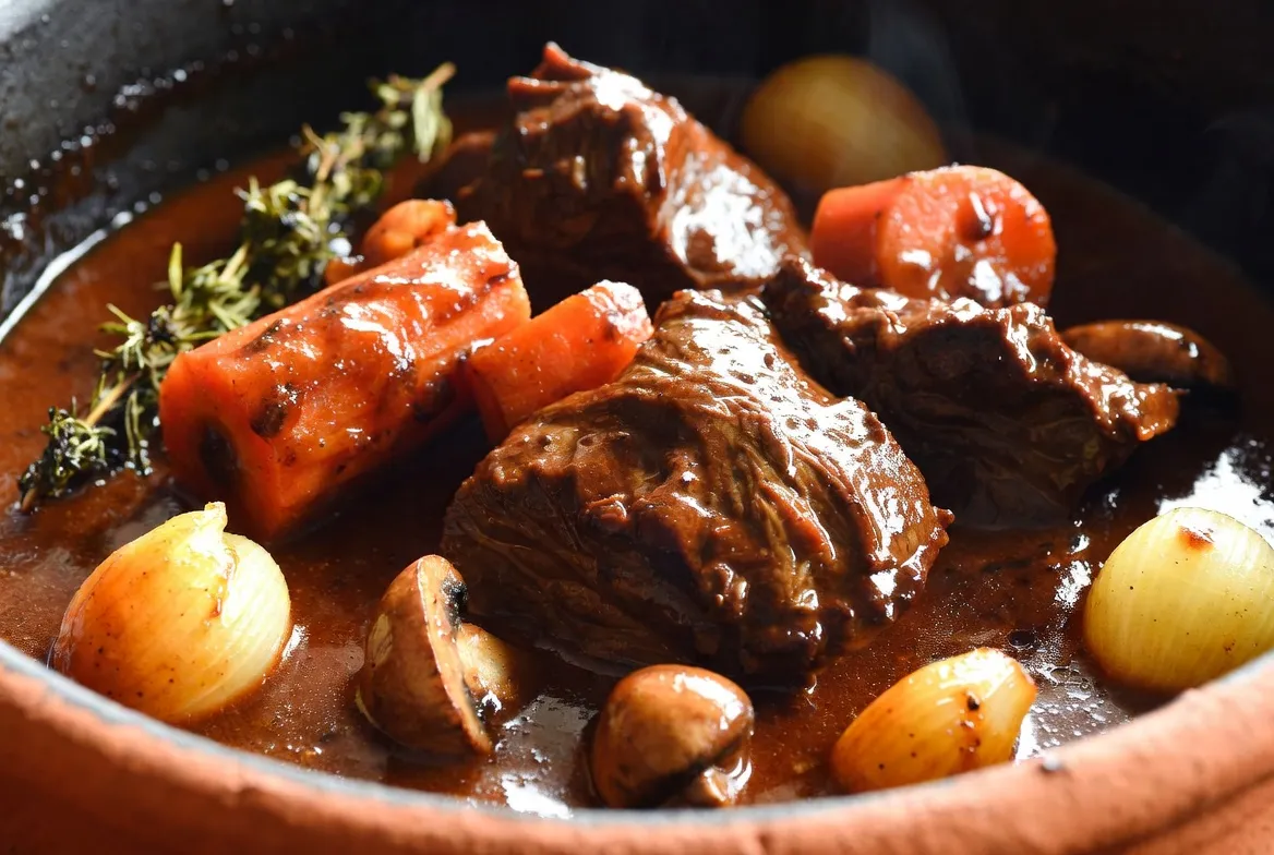 Plat : Bœuf bourguignon classique