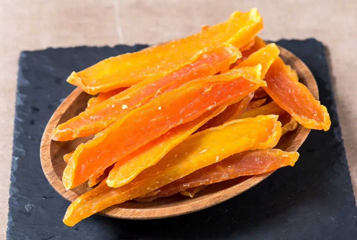 Plat : Mangue séchée au déshydrateur