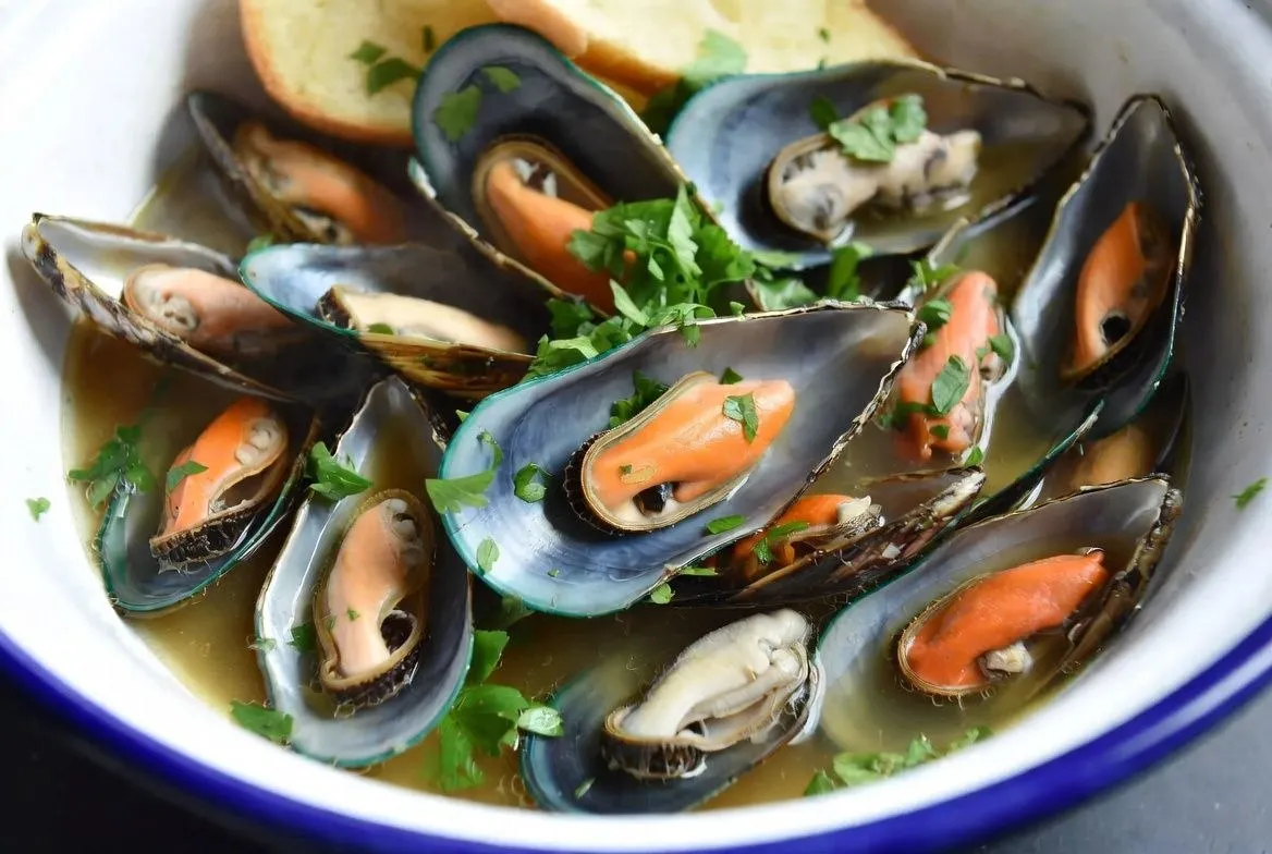 Plat : Moules marinière au vin blanc
