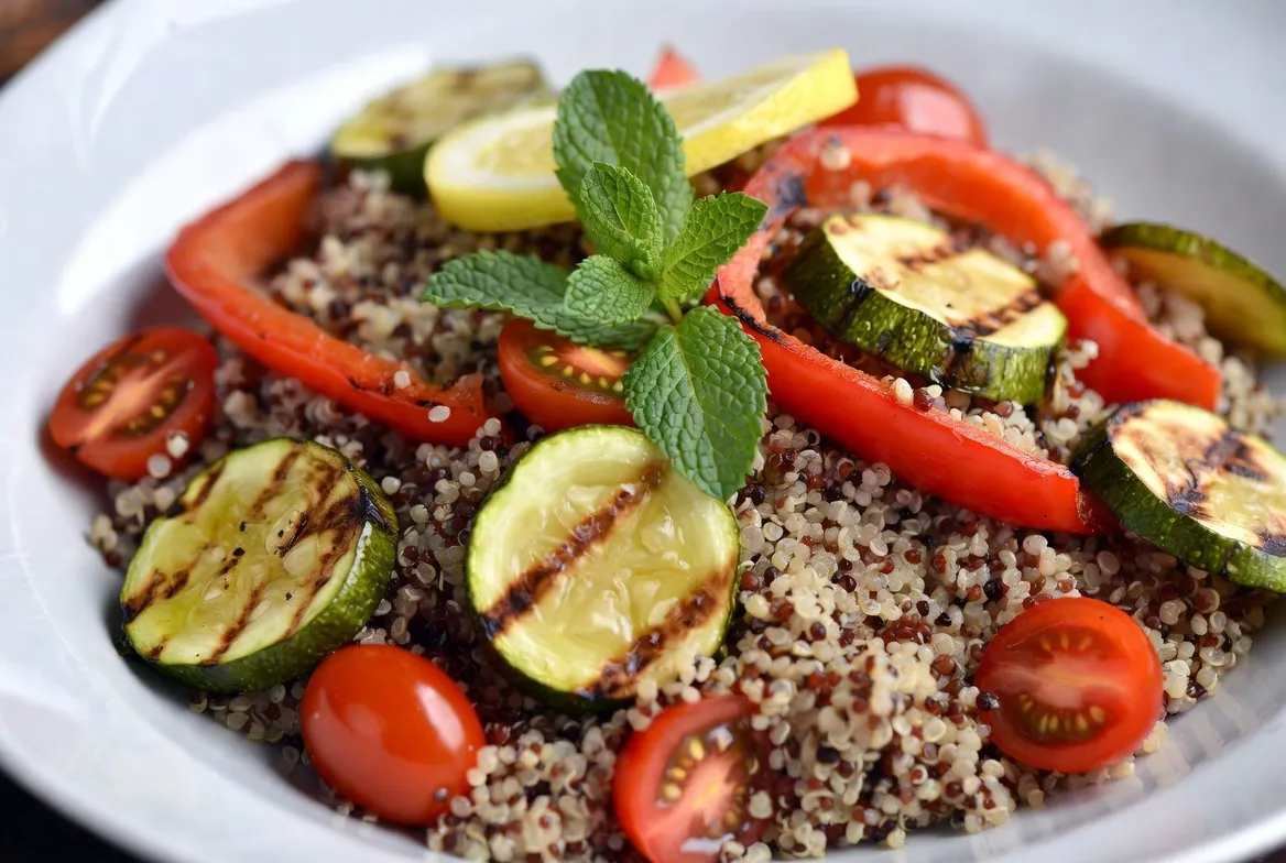 Plat : Quinoa aux légumes grillés