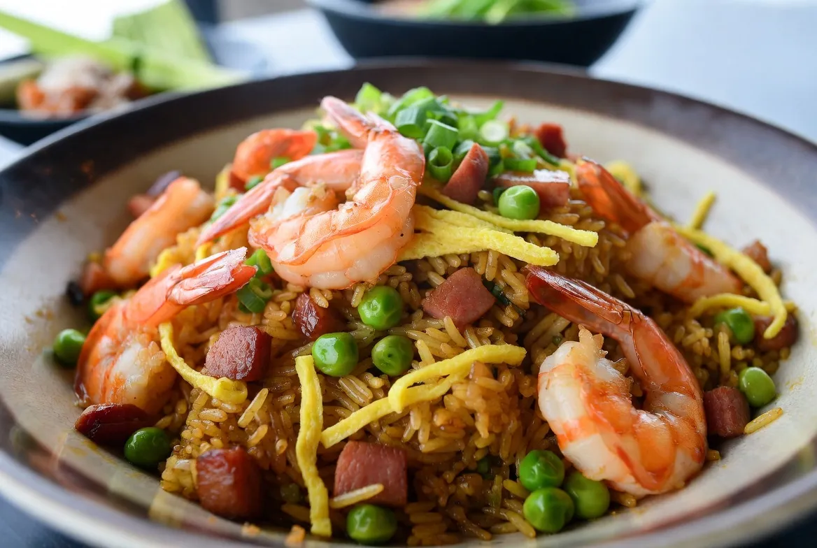 Plat : Riz cantonais maison