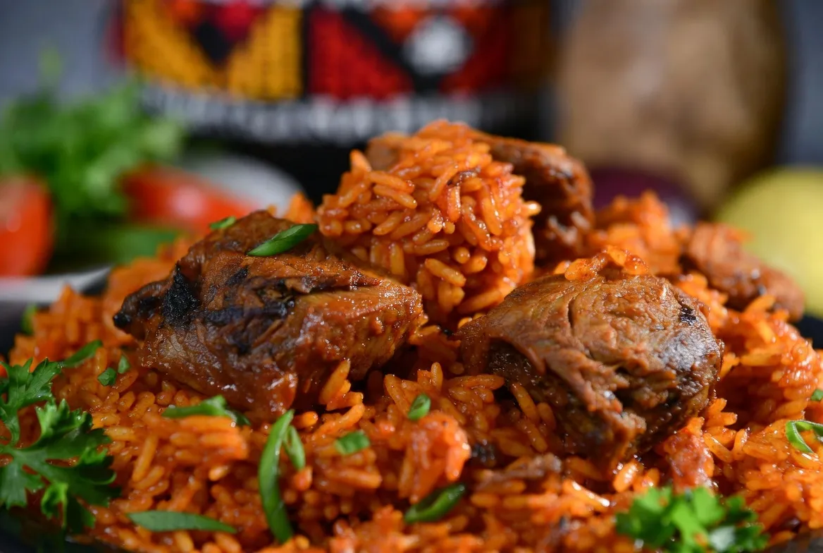 Plat : Jollof rice africain